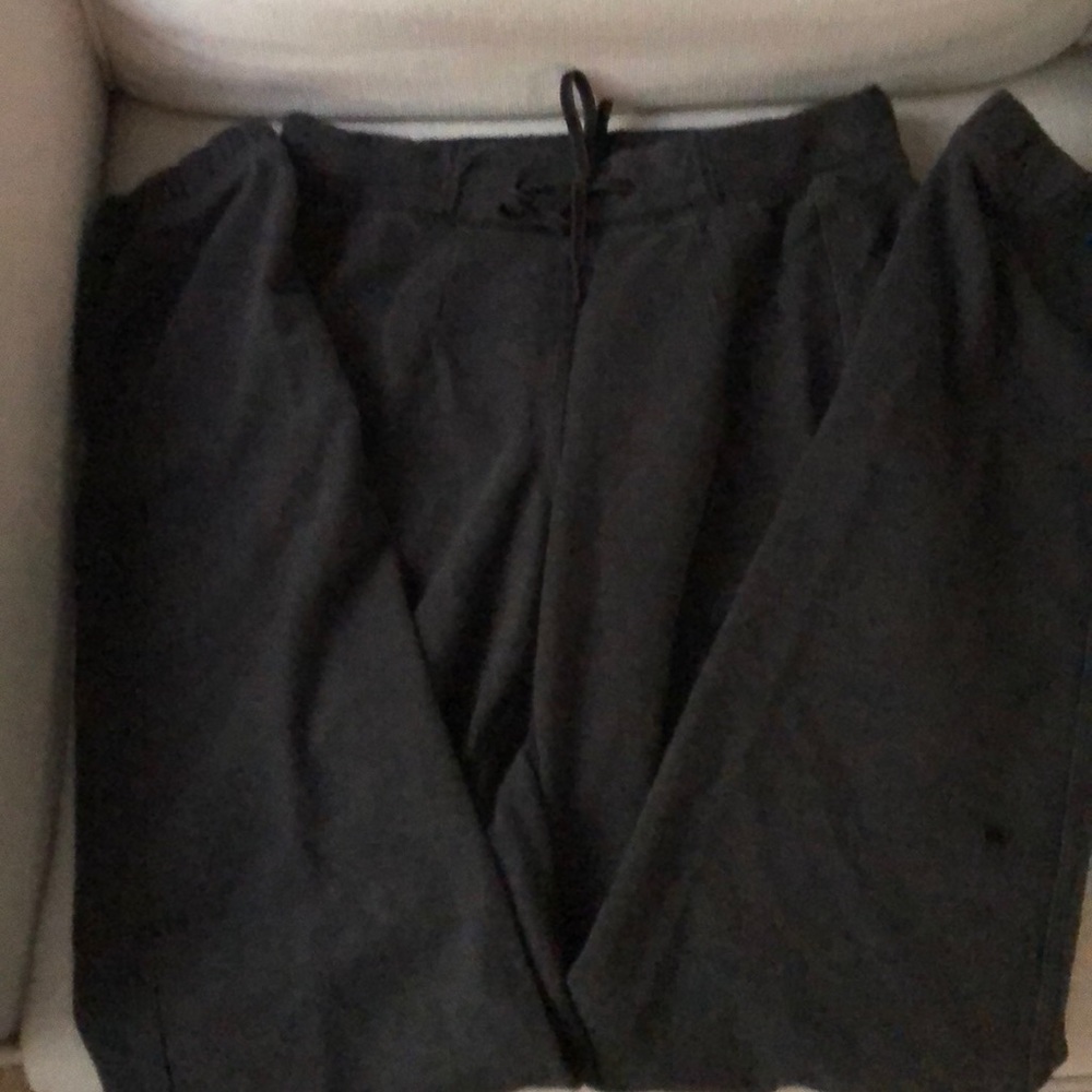 Lululemon sweats